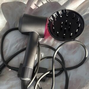 Dyson Hair Dryer with Diffuser Attachment
